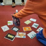 Postkartenwichteln in der 3b